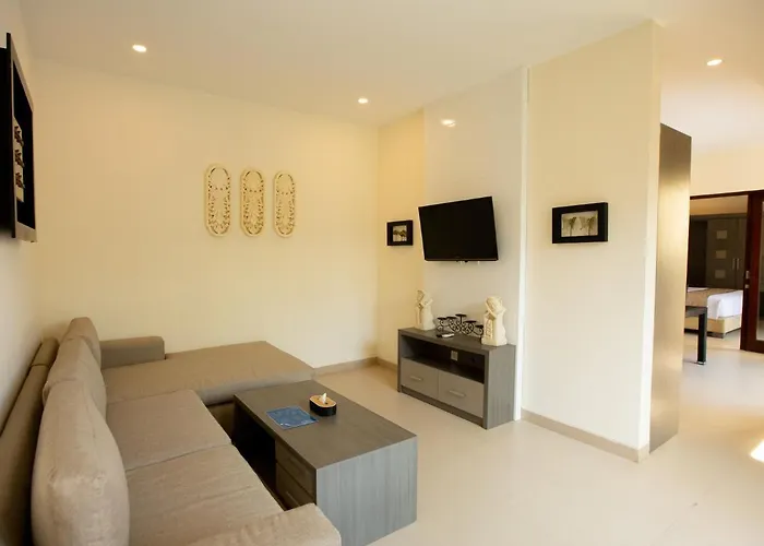 Luxotic Private And
