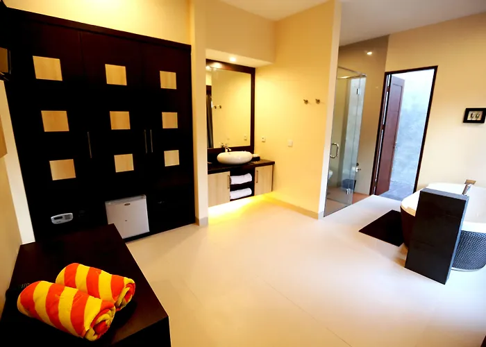 Luxotic Private And 4* Nusa Dua (Bali)