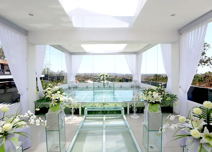 Luxotic Private And 4* Nusa Dua (Bali)