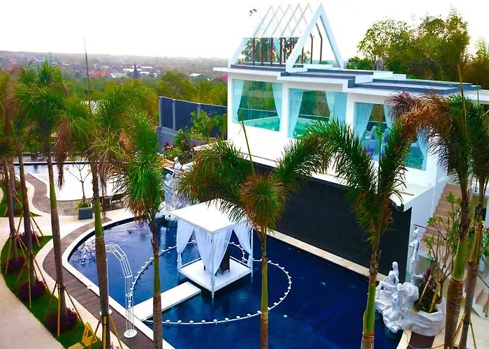 Luxotic Private And Resort